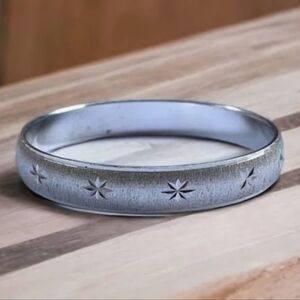 vintage gypsy bangal